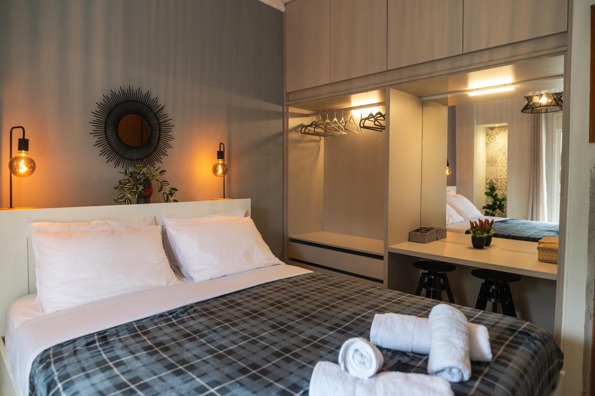 אלכסנדרופולי Sapphire Majesty Suite By Heaven'S Hall Luxury Suites מראה חיצוני תמונה
