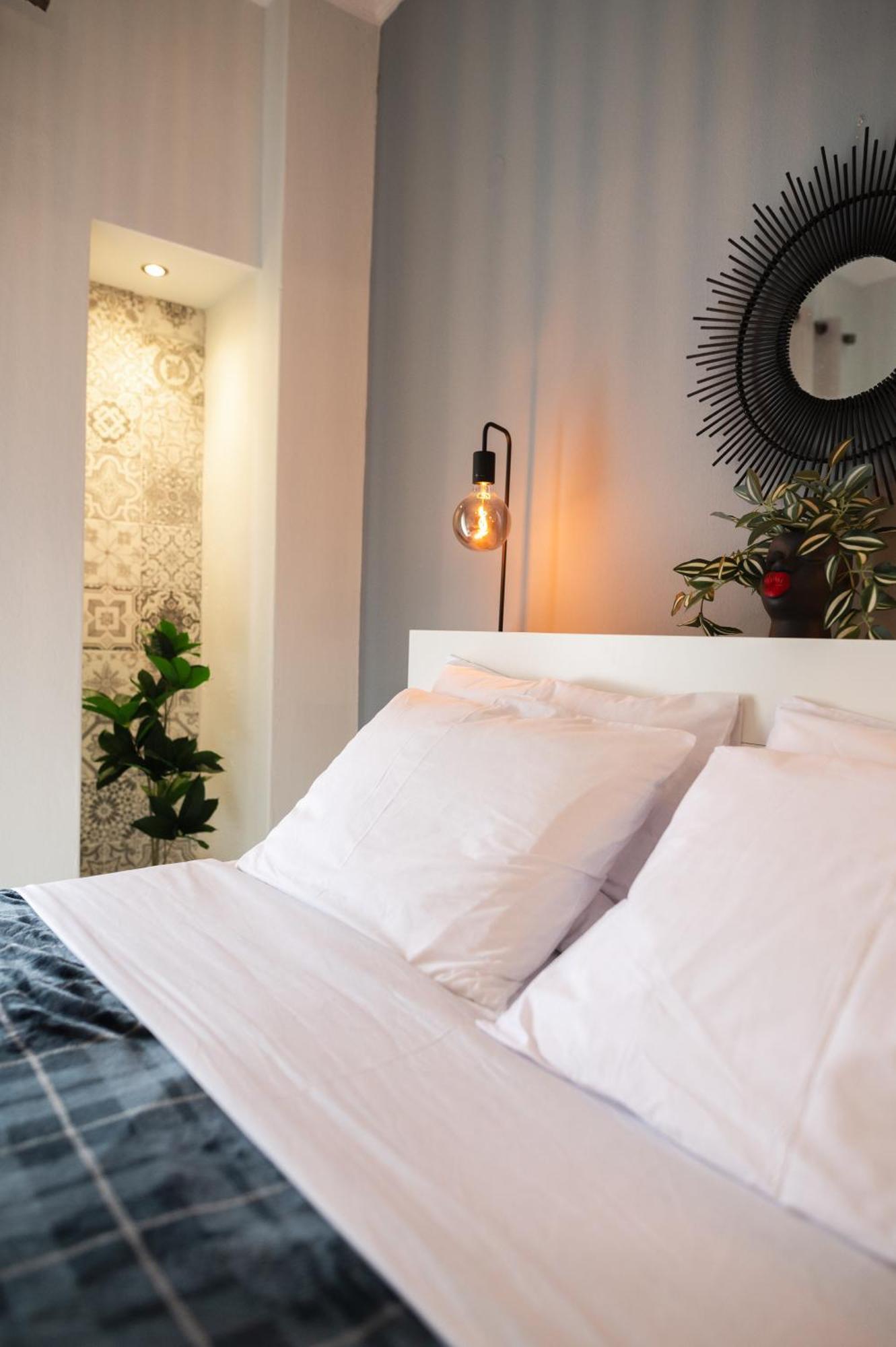 אלכסנדרופולי Sapphire Majesty Suite By Heaven'S Hall Luxury Suites מראה חיצוני תמונה