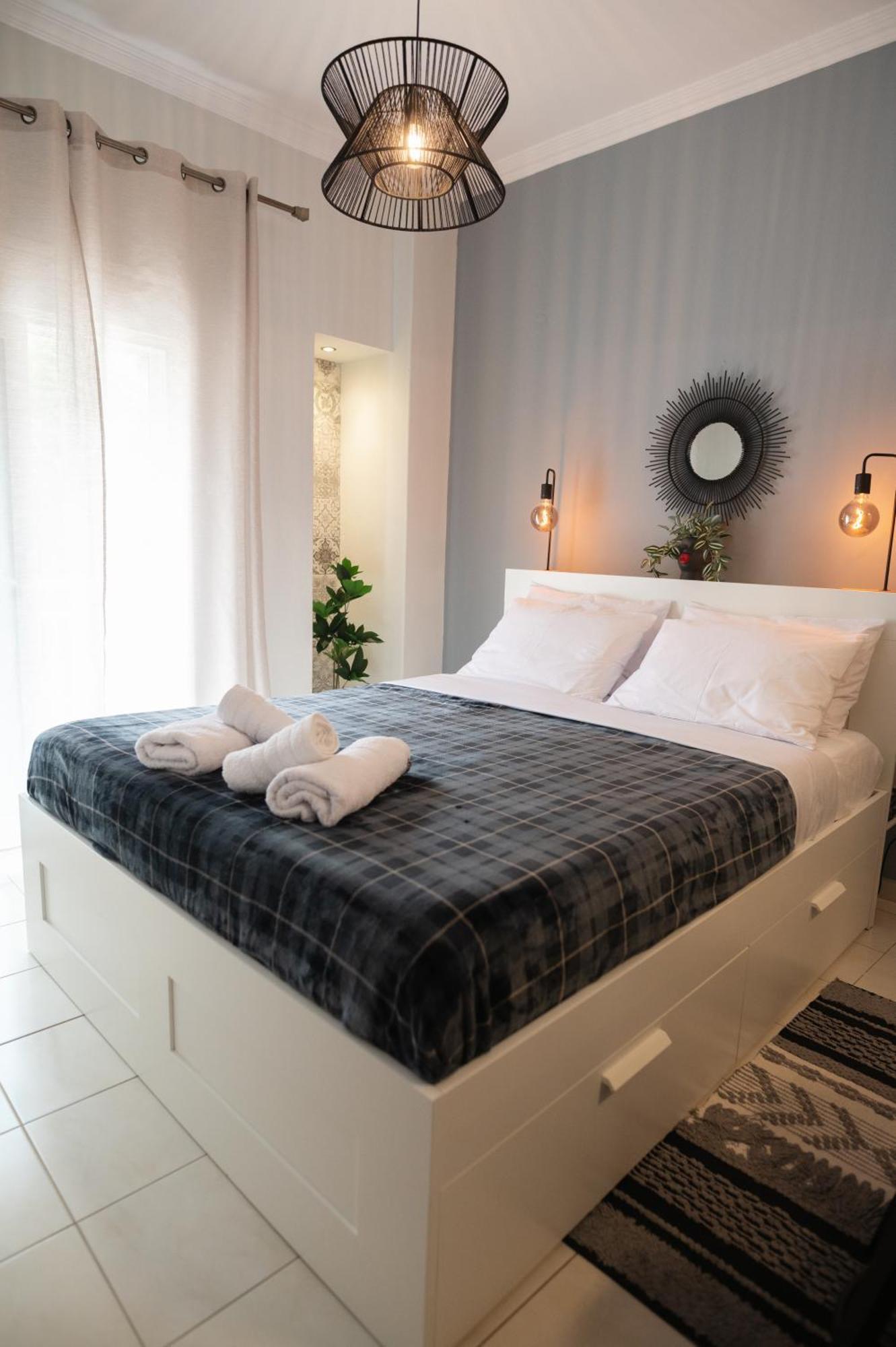 אלכסנדרופולי Sapphire Majesty Suite By Heaven'S Hall Luxury Suites מראה חיצוני תמונה