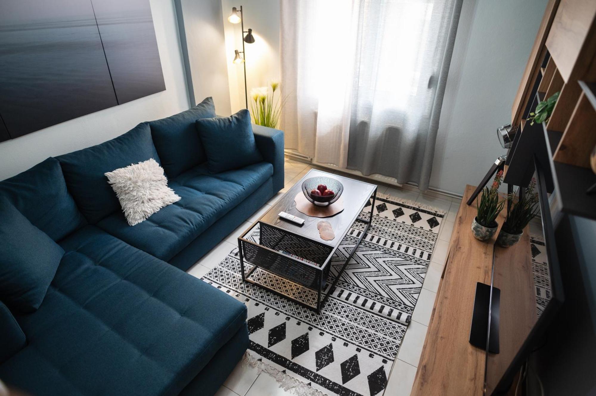 אלכסנדרופולי Sapphire Majesty Suite By Heaven'S Hall Luxury Suites מראה חיצוני תמונה